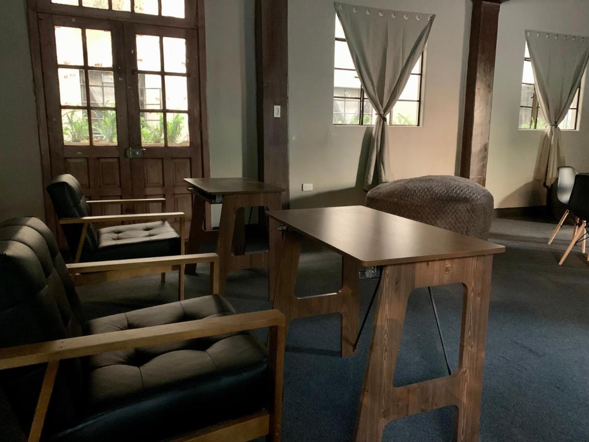 Frontera 49 Roma Norte Hostal مدينة مكسيكو المظهر الخارجي الصورة