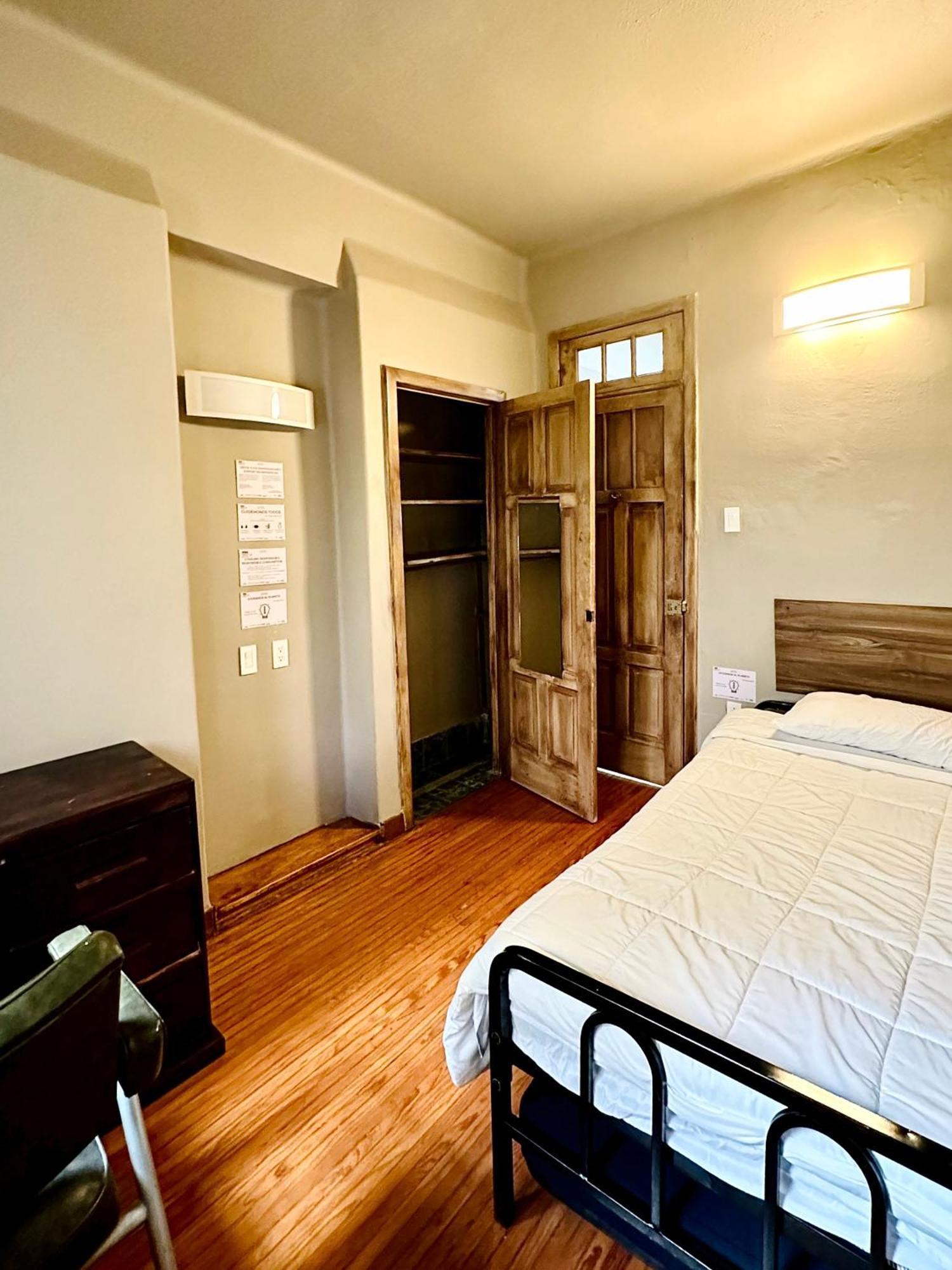 Frontera 49 Roma Norte Hostal مدينة مكسيكو المظهر الخارجي الصورة